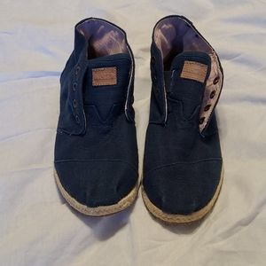 TOMS ankle shoes
